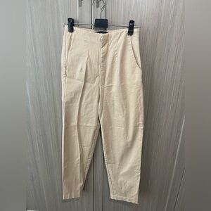 ZARA Beige Tapered Ankle Pants – Size XS